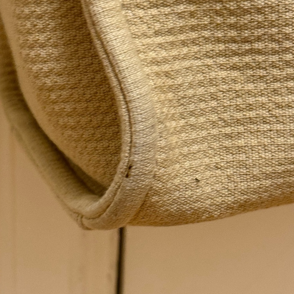 CHANEL Small Deauville Tote in beige - Picture 9 of 16